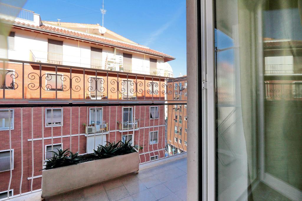 Il Bacio Holidayhouse Best Location For Jubilee 2024-2026 로마 외부 사진